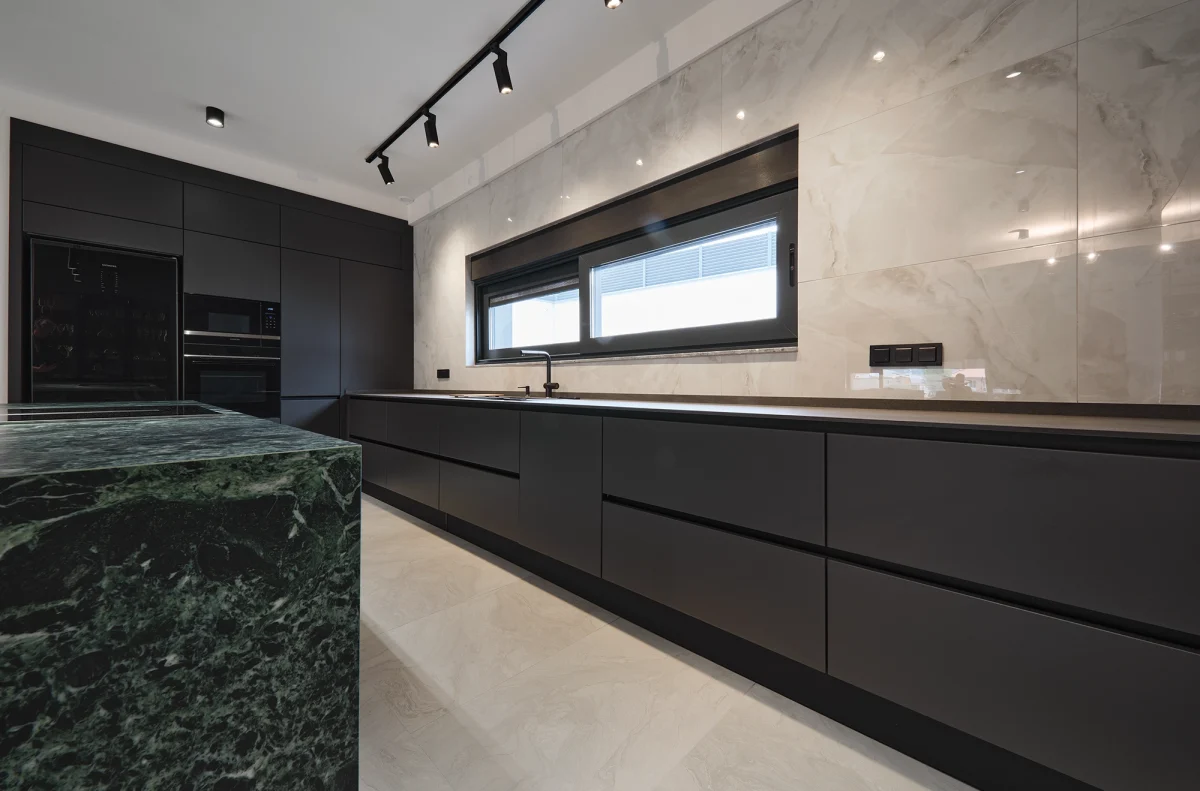 stone-kitchen-15